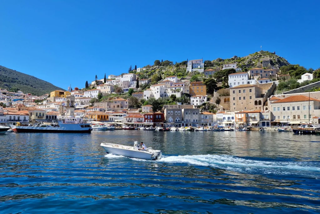 Hydra Marina