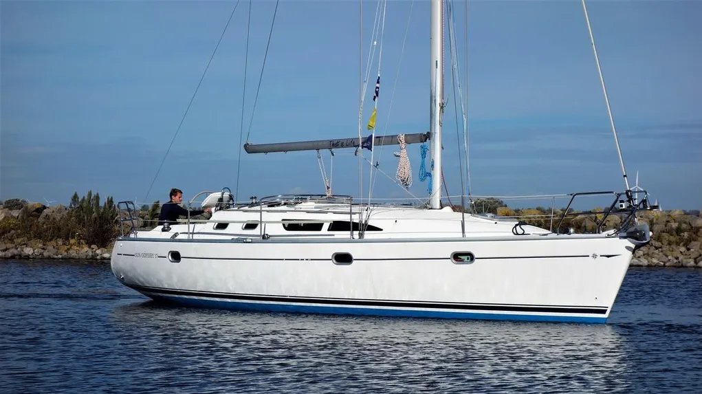 Jeanneau 37