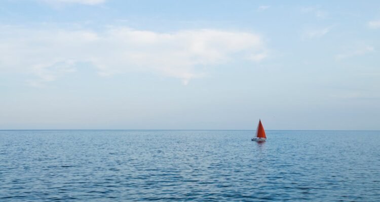 The Definitive Guide to Selecting Your First Sailboat